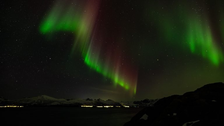 Aurora boreale a Senja, in Norvegia: emozione pura